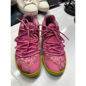 Girls Nike Kyrie 5 Spongebob Pink Yellow Sneakers 1y